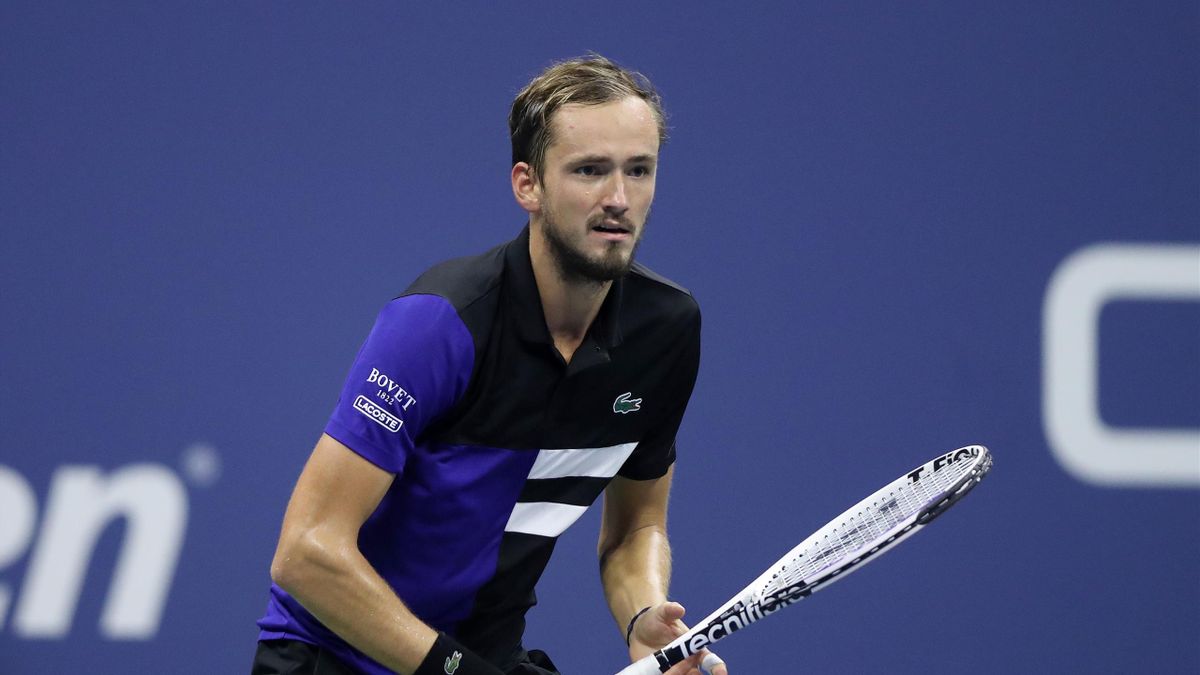 Верят ли букмекеры в победу Медведева на US Open после его выхода в полуфинал? Верят ли букмекеры в победу Медведева на US Open после его выхода в полуфинал?