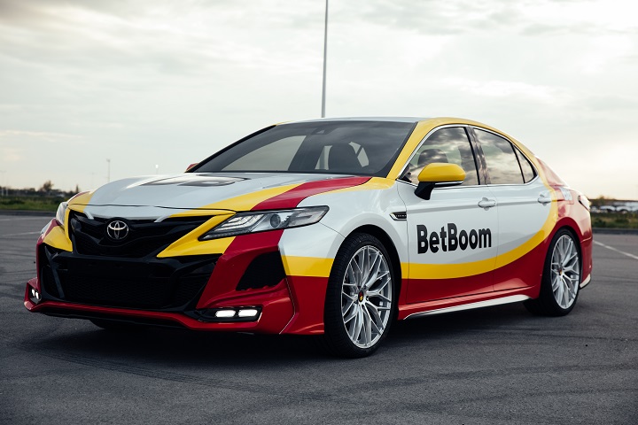 В клубах BetBoom проведут розыгрыш Toyota Camry 3.5 и призового фонда в 2 500 000 рублей в рамках акции «Летний Boom» В клубах BetBoom проведут розыгрыш Toyota Camry 3.5 и призового фонда в 2 500 000 рублей в рамках акции «Летний Boom»