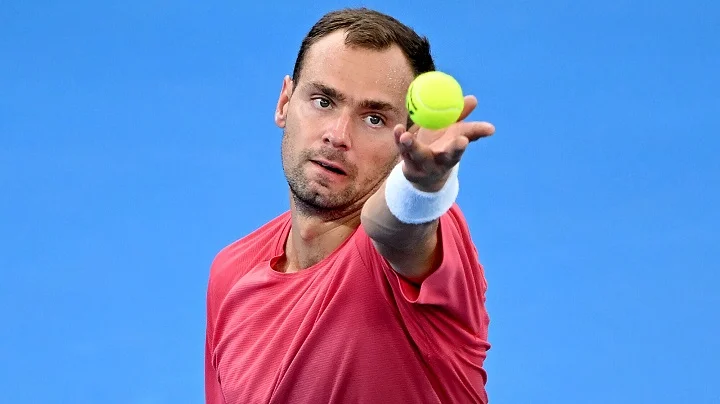 Аналитики OLIMPBET оценили шансы Сафиуллина в матче US Open против Монфиса Аналитики OLIMPBET оценили шансы Сафиуллина в матче US Open против Монфиса