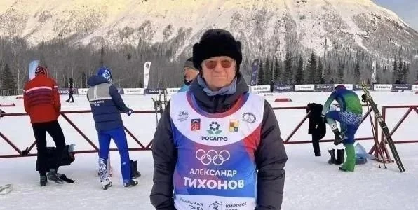 Тихонов: надо профашистских прибалтов выгнать всех до одного из России, опустить экономику Тихонов: надо профашистских прибалтов выгнать всех до одного из России, опустить экономику