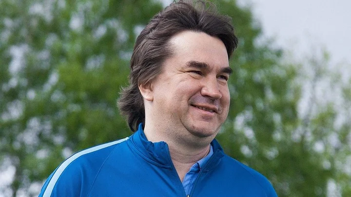 Дмитрий Радченко: «Зенит» – чемпион. После первого тайма со «Спартаком» они играли по счету, уверенно, не торопились никуда» Дмитрий Радченко: «Зенит» – чемпион. После первого тайма со «Спартаком» они играли по счету, уверенно, не торопились никуда»