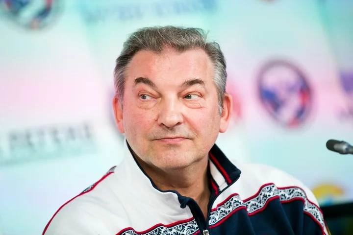 Владислав Третьяк: «СКА не хватает опыта, хотя недавно они перебросали ЦСКА раза в два, а результативности нет» Владислав Третьяк: «СКА не хватает опыта, хотя недавно они перебросали ЦСКА раза в два, а результативности нет»