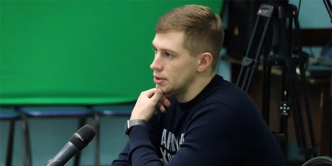 Артем Божко об «Ак Барсе»: «В шестом матче он показал самый слабый хоккей в серии» Артем Божко об «Ак Барсе»: «В шестом матче он показал самый слабый хоккей в серии»