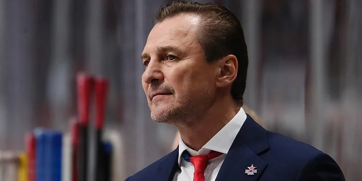 Федоров о 3:2 с «Ак Барсом»: «ЦСКА правильно среагировал на ненужный второй гол» Федоров о 3:2 с «Ак Барсом»: «ЦСКА правильно среагировал на ненужный второй гол»