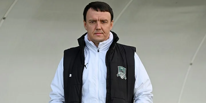 Тренер «Краснодара» Сторожук после ничьей в Уфе: «За пять минут могли увезти отсюда победу» Тренер «Краснодара» Сторожук после ничьей в Уфе: «За пять минут могли увезти отсюда победу»