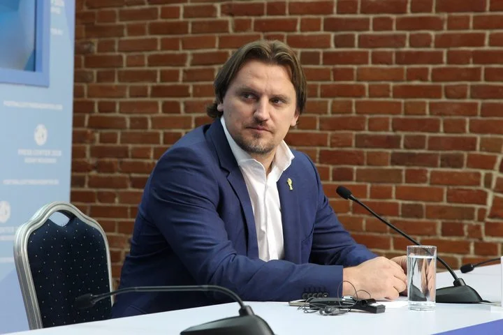Дмитрий Булыкин: «Если «Локо» не обыграет «Химки», то можно смело увольнять весь тренерский штаб и спрашивать с руководства» Дмитрий Булыкин: «Если «Локо» не обыграет «Химки», то можно смело увольнять весь тренерский штаб и спрашивать с руководства»