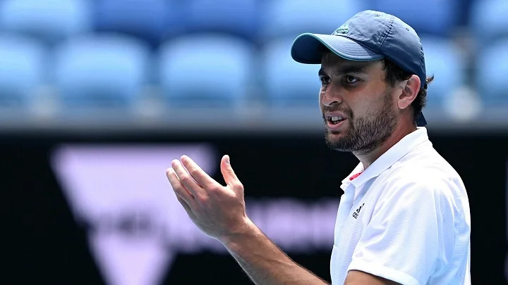 Хачанов и Карацев поднялись в рейтинге ATP