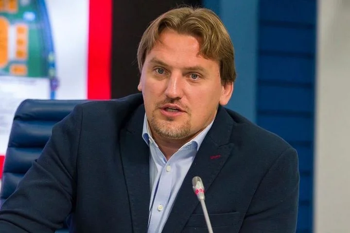 Дмитрий Булыкин: «Динамо» провалило выступление в Кубке России и юбилейную игру. Нужно не провалить хотя бы остаток сезона» Дмитрий Булыкин: «Динамо» провалило выступление в Кубке России и юбилейную игру. Нужно не провалить хотя бы остаток сезона»