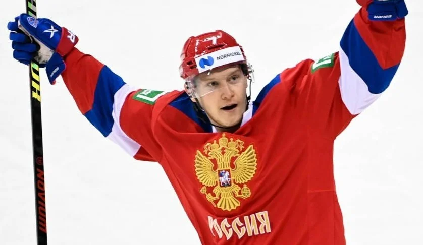 Глотов: Россия способна выиграть чемпионат мира, каждый раз мы едем за золотом Глотов: Россия способна выиграть чемпионат мира, каждый раз мы едем за золотом