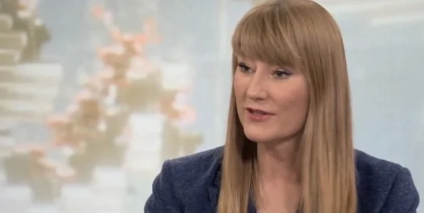 Журова: с Олимпиадой у Валиевой все сложно. Гипотетически кто-то другой может завоевать для нее квоту Журова: с Олимпиадой у Валиевой все сложно. Гипотетически кто-то другой может завоевать для нее квоту