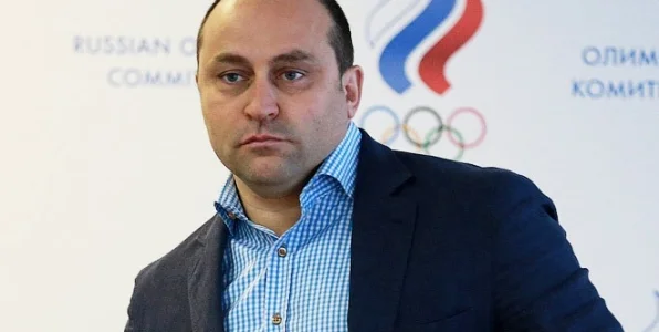 Свищев: Лучше бы Бах сейчас молчал. Пусть ходит на банкеты и вспоминает молодость Свищев: Лучше бы Бах сейчас молчал. Пусть ходит на банкеты и вспоминает молодость