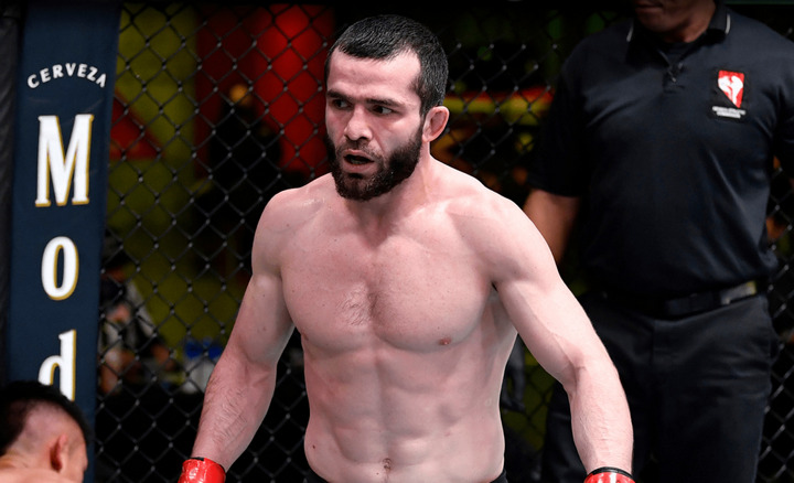 Российский боец Тимур Валиев покинул UFC по неизвестной причине