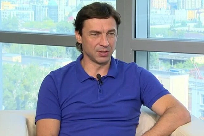 Экс-футболист Ващук заявил, что живет в подвале из-за конфликта на Украине Экс-футболист Ващук заявил, что живет в подвале из-за конфликта на Украине