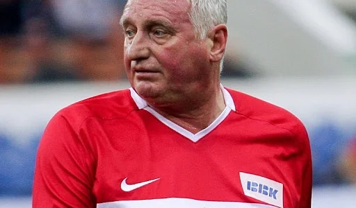 Гаврилов: Семак сказал, что «Спартак» не заслужил победу? Да сейчас они что угодно скажут! Гаврилов: Семак сказал, что «Спартак» не заслужил победу? Да сейчас они что угодно скажут!