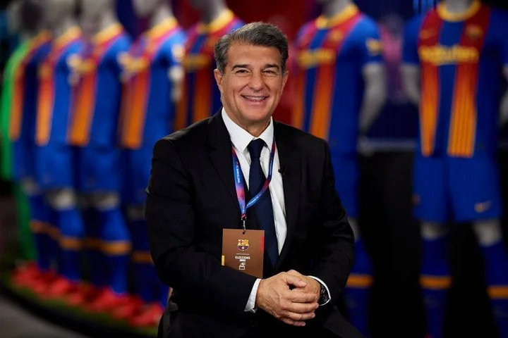 Жоан Лапорта: «За Левандовского мы боролись с ПСЖ и «Челси». Теперь пришло время поработать над обороной» Жоан Лапорта: «За Левандовского мы боролись с ПСЖ и «Челси». Теперь пришло время поработать над обороной»
