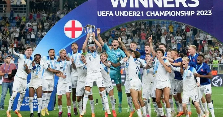 Капитан Англии U21 Тэйлор Харвуд-Беллис о победе на Евро-2023: «Пришло наше время» Капитан Англии U21 Тэйлор Харвуд-Беллис о победе на Евро-2023: «Пришло наше время»