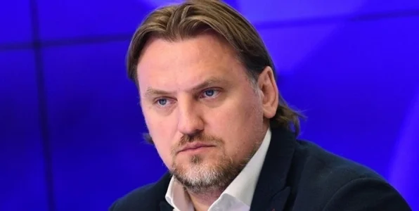 Дмитрий Булыкин назвал команды, которые разочаровали его в первом круге РПЛ Дмитрий Булыкин назвал команды, которые разочаровали его в первом круге РПЛ