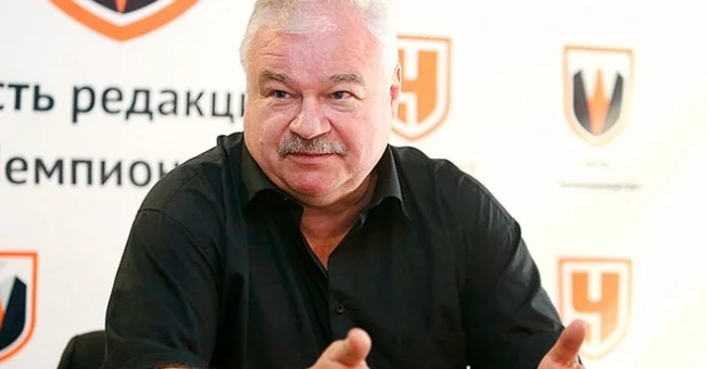 Плющев про уход «Йокерита» из КХЛ: «Мы переживем. Нельзя рассчитывать на флюгеров, которые то туда, то сюда» Плющев про уход «Йокерита» из КХЛ: «Мы переживем. Нельзя рассчитывать на флюгеров, которые то туда, то сюда»