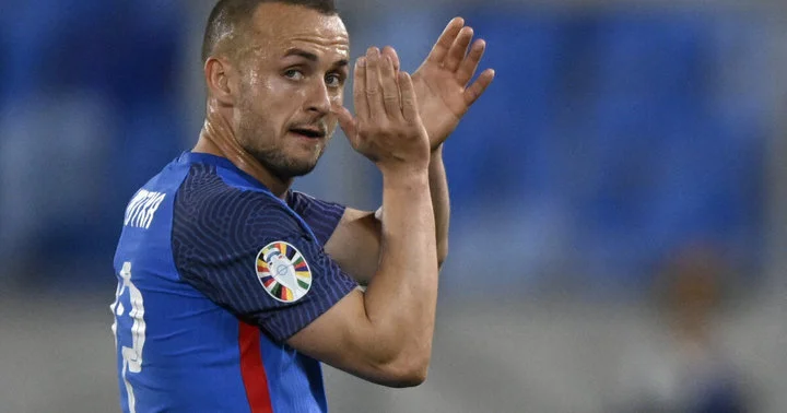 Станислав Лоботка после 1:0 с Бельгией: «Конечно, я рад награде лучшему игроку, но еще больше рад победе» Станислав Лоботка после 1:0 с Бельгией: «Конечно, я рад награде лучшему игроку, но еще больше рад победе»