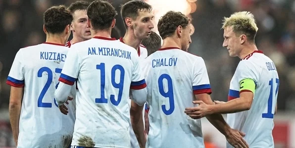 Игрок «Амкала» высказался о возможном матче между сборными России и Медиалиги Игрок «Амкала» высказался о возможном матче между сборными России и Медиалиги