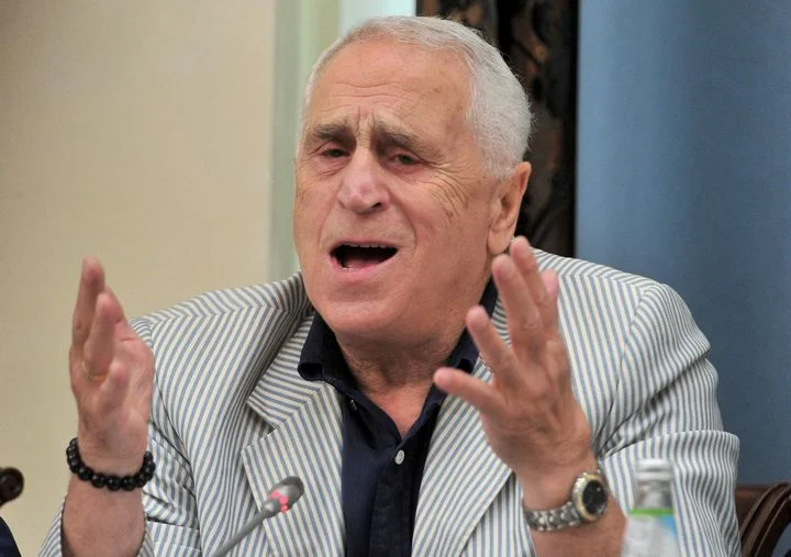 Анзор Кавазашвили: «Не думаю, что Дзюба пойдет в «Пари НН». Столько команд уже было названо за последний месяц… Куда уже только не переходил» Анзор Кавазашвили: «Не думаю, что Дзюба пойдет в «Пари НН». Столько команд уже было названо за последний месяц… Куда уже только не переходил»