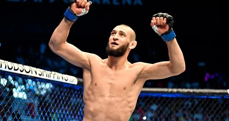 Бой Уиттакера и Чимаева возглавит турнир UFC 22 июня