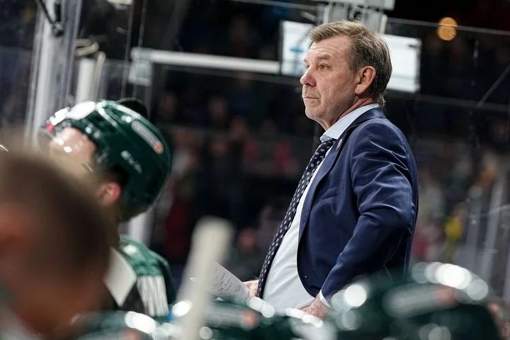 Тренер «Ак Барса» Олег Знарок: «Без ошибок мы никогда играть не будем»