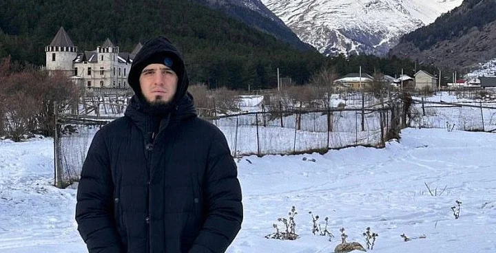 Махачев подтвердил слухи о бое Умара и Сэндхагена Махачев подтвердил слухи о бое Умара и Сэндхагена