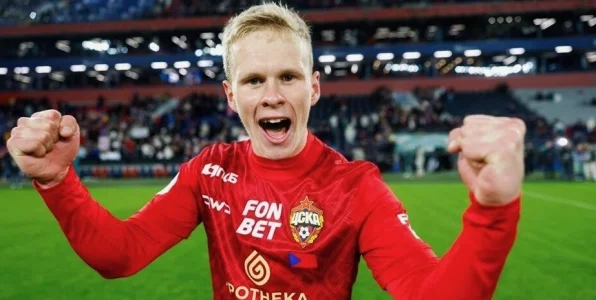 Экс-тренер сборной России похвалил Кисляка за цель выиграть «Золотой мяч»