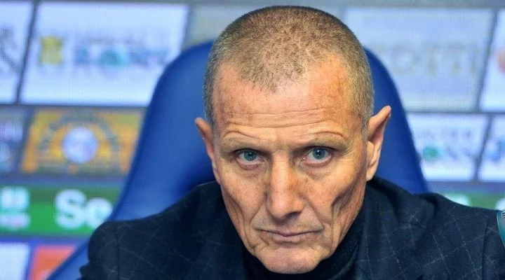 «Эмполи» уволил Аурелио Андреаццоли с поста главного тренера «Эмполи» уволил Аурелио Андреаццоли с поста главного тренера