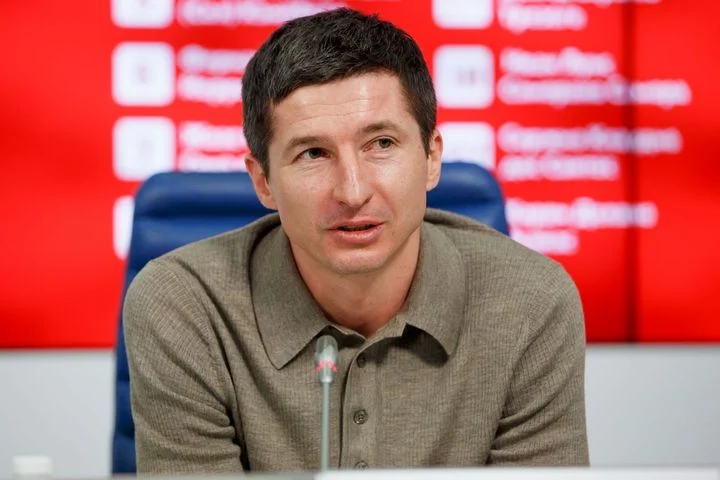 Евгений Алдонин: «Людям в российском футболе нужно становиться настоящими профессионалами» Евгений Алдонин: «Людям в российском футболе нужно становиться настоящими профессионалами»