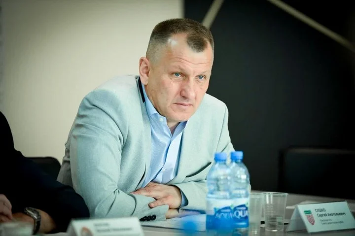 Гендиректор московского «Динамо» Сергей Сушко: «Наша легионерская бригада вызывает уважение в КХЛ. Она просто лучшая в лиге» Гендиректор московского «Динамо» Сергей Сушко: «Наша легионерская бригада вызывает уважение в КХЛ. Она просто лучшая в лиге»