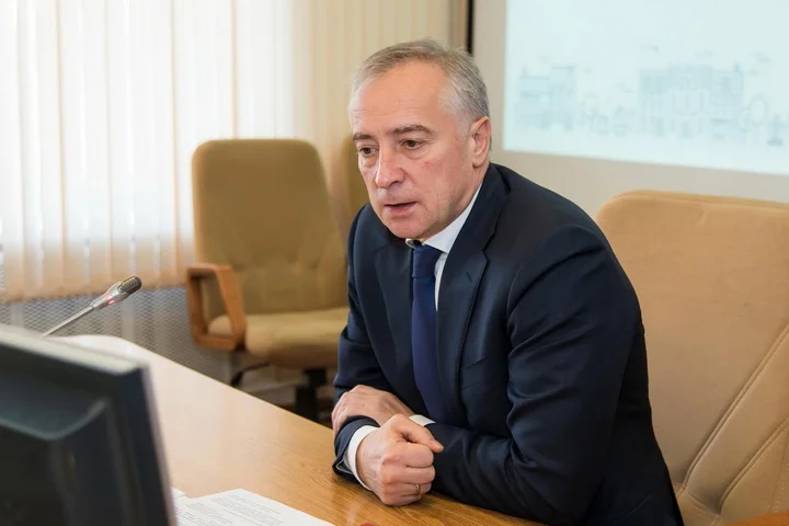 Врио губернатора Томской области: «Проблемы в ФК «Томь» копились годами. Клубу предстоит непростой путь обратно в Первую лигу» Врио губернатора Томской области: «Проблемы в ФК «Томь» копились годами. Клубу предстоит непростой путь обратно в Первую лигу»