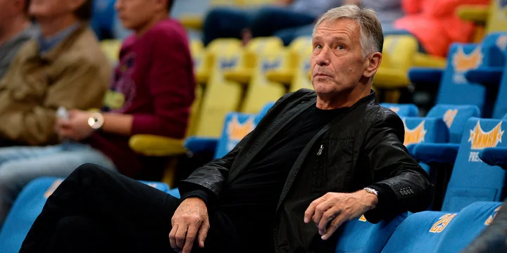 Сергей Елевич про финальные матчи Лиги ВТБ: «ЦСКА команда, у которой очень трудно выиграть серию» Сергей Елевич про финальные матчи Лиги ВТБ: «ЦСКА команда, у которой очень трудно выиграть серию»