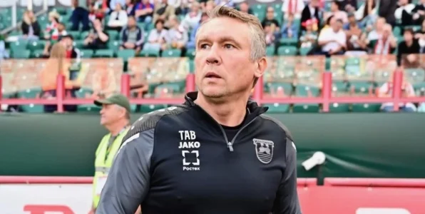 Кавазашвили поддержал Талалаева: он не затягивал время, надо было просто взять другой мяч Кавазашвили поддержал Талалаева: он не затягивал время, надо было просто взять другой мяч
