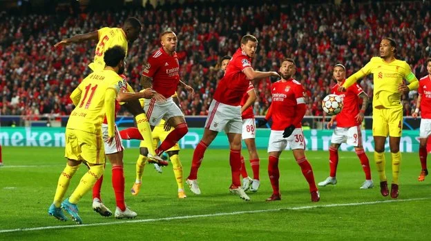 Салах, Мане, ван Дейк и Трент начнут игру «Ливерпуля» с «Бенфикой» в запасе Салах, Мане, ван Дейк и Трент начнут игру «Ливерпуля» с «Бенфикой» в запасе