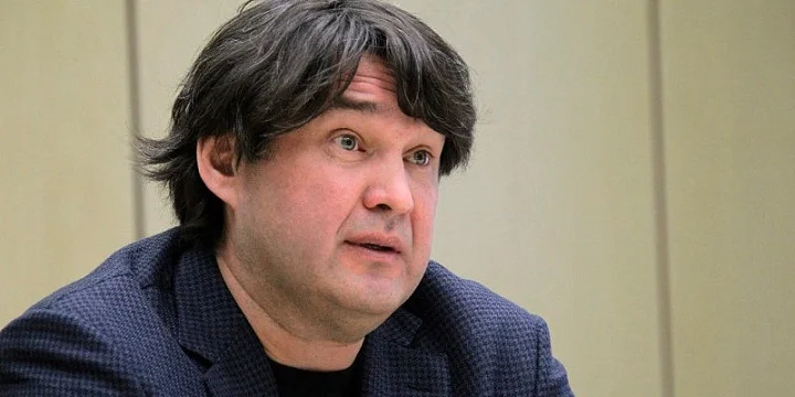 Шамиль Газизов о ВАР в РПЛ: «По сравнению с иностранным – это что-то другое» Шамиль Газизов о ВАР в РПЛ: «По сравнению с иностранным – это что-то другое»