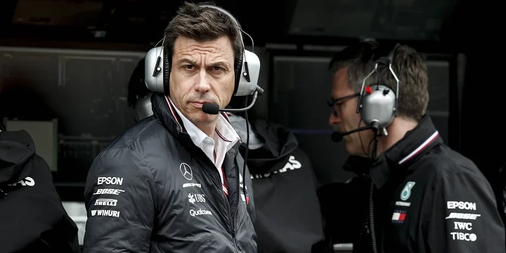 Вольфф о финише гонки за машиной безопасности: «Если кто-то хочет изменить правила – я только за» Вольфф о финише гонки за машиной безопасности: «Если кто-то хочет изменить правила – я только за»
