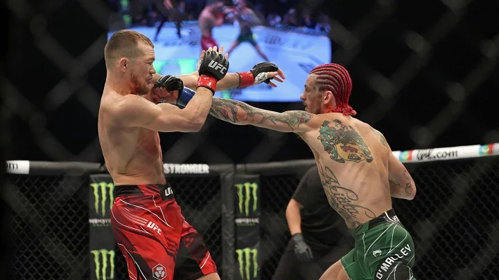 О’Мэлли о бонусе за лучший бой UFC 280 с Яном: «Это плохо. Нехорошо, когда тебя бьют по голове» О’Мэлли о бонусе за лучший бой UFC 280 с Яном: «Это плохо. Нехорошо, когда тебя бьют по голове»