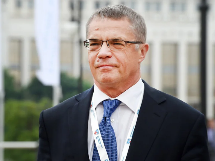 Александр Медведев про реформу КХЛ: «При внимательном рассмотрении проекта обнаружил его интересным. Но остается много вопросов по дивизиону Якушева» Александр Медведев про реформу КХЛ: «При внимательном рассмотрении проекта обнаружил его интересным. Но остается много вопросов по дивизиону Якушева»