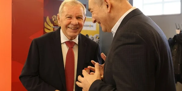 Майоров о лидерстве России в рейтинге IIHF: такой у нас запас прочности за последние годы Майоров о лидерстве России в рейтинге IIHF: такой у нас запас прочности за последние годы