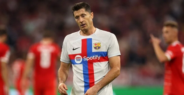 Левандовски после 0:2 с «Баварией»: «Если бы мы выиграли 4:2 или 5:2, никто бы не воспринял это как сенсацию» Левандовски после 0:2 с «Баварией»: «Если бы мы выиграли 4:2 или 5:2, никто бы не воспринял это как сенсацию»