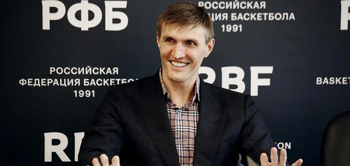 Кириленко о будущем сборной: «В течение года будем смотреть, кто сможет сыграть с Россией» Кириленко о будущем сборной: «В течение года будем смотреть, кто сможет сыграть с Россией»