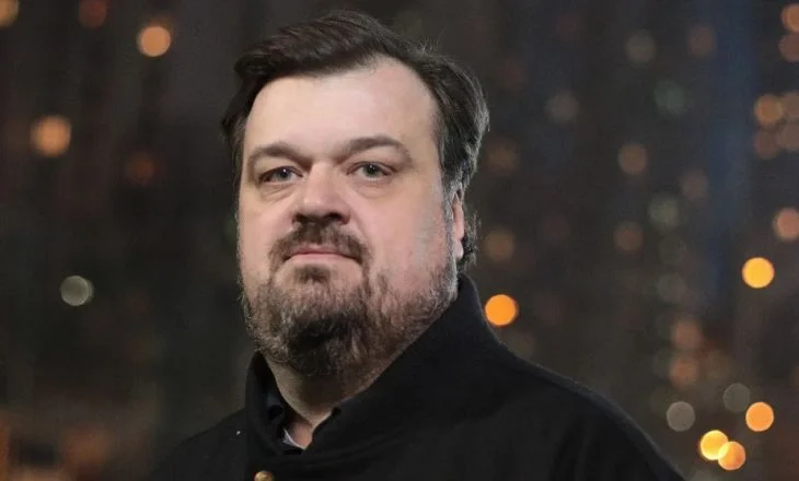 Уткин о победе Рыбакиной на «Уимблдоне»: «Какая ирония судьбы, я прям улыбаюсь»