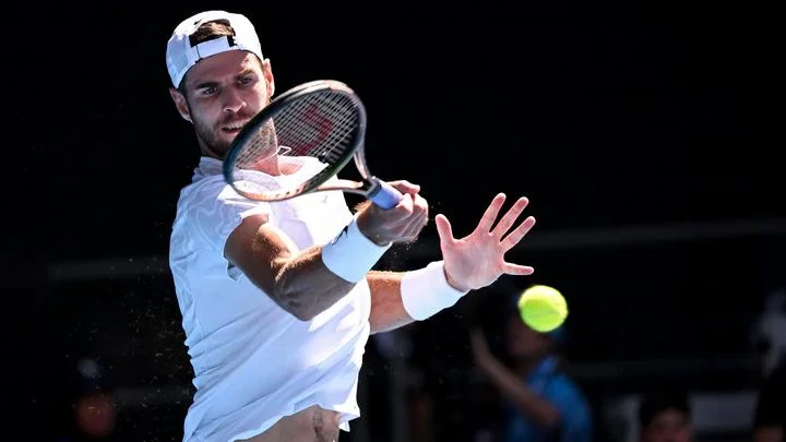Карен Хачанов о выходе в 1/4 Australian Open: «Я не понимал, что происходит. Ты чувствуешь, что по счету все идет слишком легко» Карен Хачанов о выходе в 1/4 Australian Open: «Я не понимал, что происходит. Ты чувствуешь, что по счету все идет слишком легко»