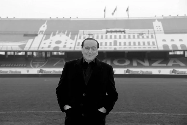 На 87 году жизни умер Сильвио Берлускони На 87 году жизни умер Сильвио Берлускони