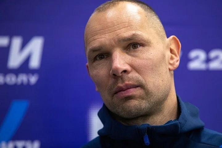 Сергей Игнашевич про 1:0 с «Зенитом»: «Нужно было надежно сыграть в обороне, особенно во втором тайме, когда вышли бразильцы» Сергей Игнашевич про 1:0 с «Зенитом»: «Нужно было надежно сыграть в обороне, особенно во втором тайме, когда вышли бразильцы»