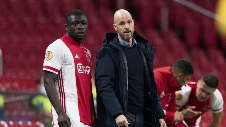 Брайан Бробби из «Лейпцига» может перейти в «Манчестер Юнайтед» за 15 млн. евро Брайан Бробби из «Лейпцига» может перейти в «Манчестер Юнайтед» за 15 млн. евро