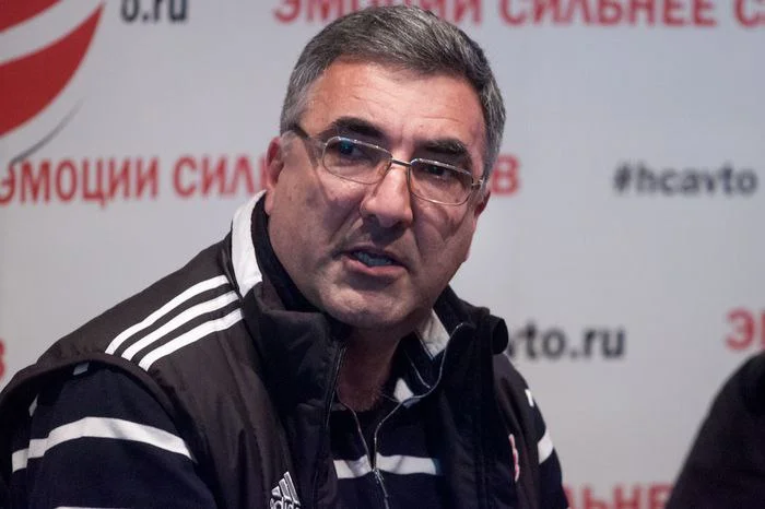 Вайсфельд высказался о работе канадца Гру в «Тракторе» Вайсфельд высказался о работе канадца Гру в «Тракторе»