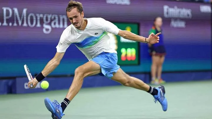 Даниил Медведев шестой раз подряд вышел во вторую неделю US Open Даниил Медведев шестой раз подряд вышел во вторую неделю US Open